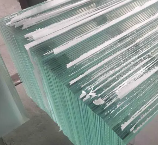 在鋼化玻璃的過程中如何做到（dào）均（jun1）勻通透